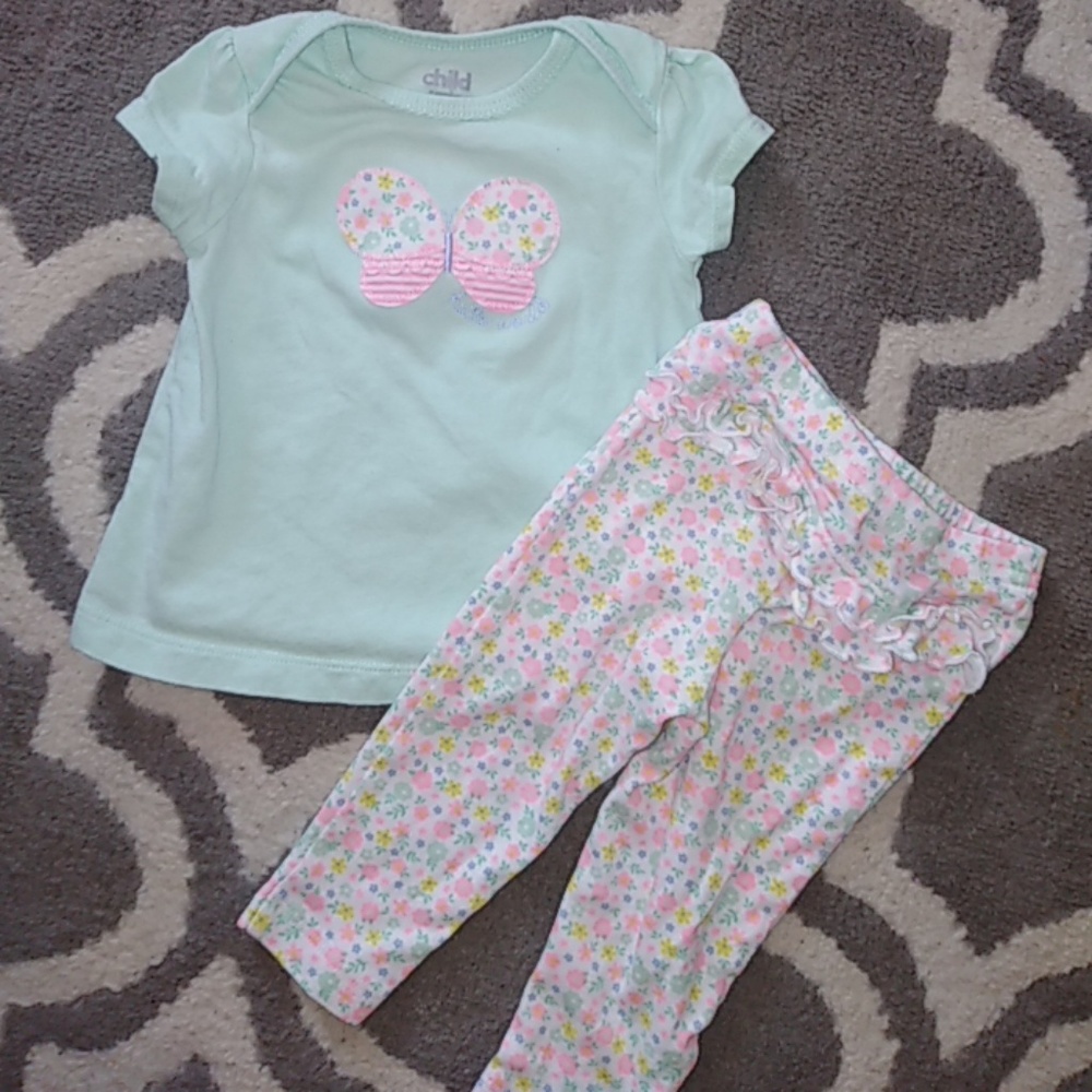 Matching summer outfit.